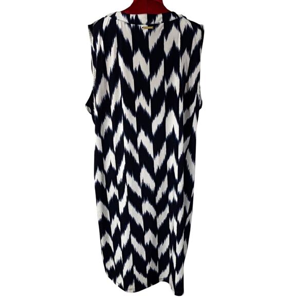 Michael Kors plus size 3X casual dress navy & white sleeveless flowing shift - Picture 7 of 10